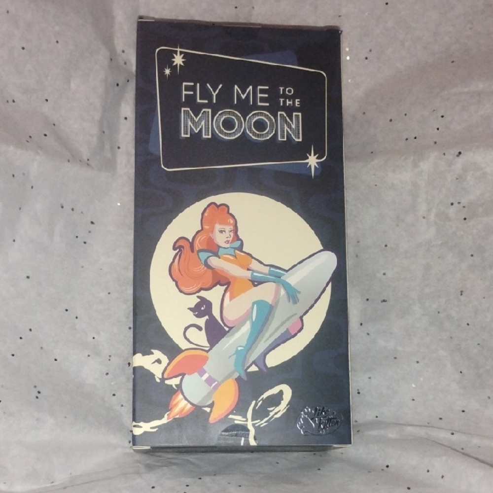 Fly Me to the Moon Bath Soak Set - Black and White